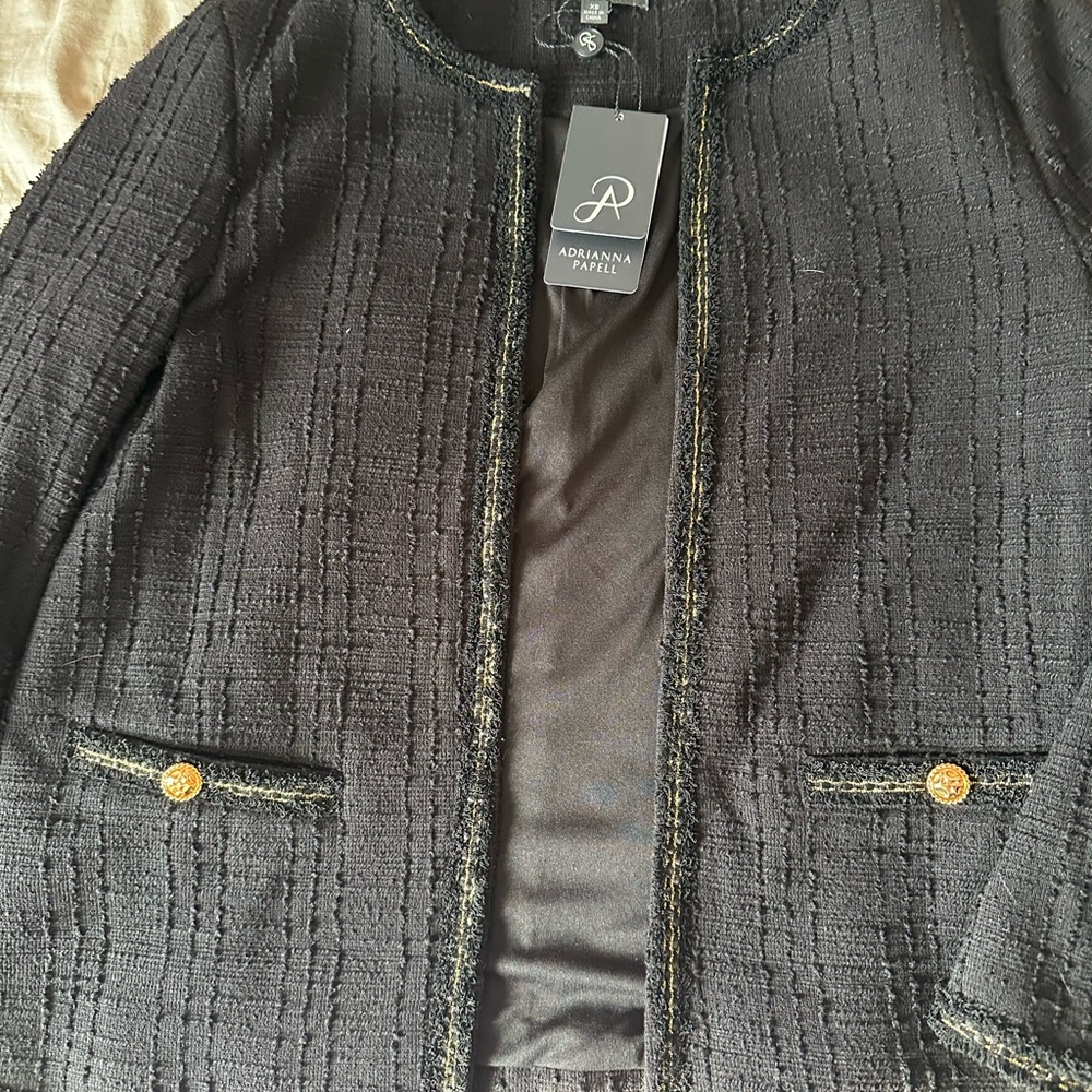 Blazer - Picture 7 of 9